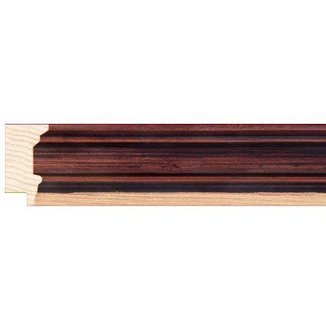 Moldura clásica en madera con filo más claro - 26x44mm